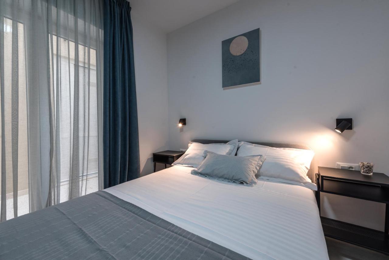 Apartman Festini Pag Pag Town Exterior foto