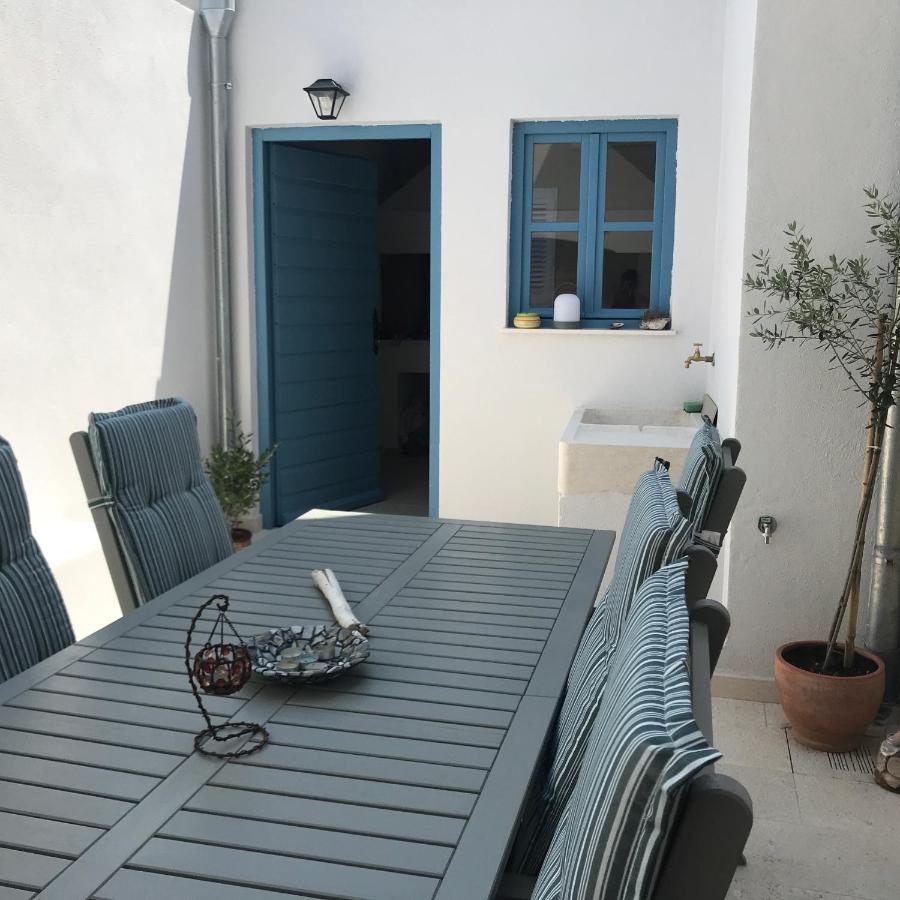 Apartman Festini Pag Pag Town Exterior foto