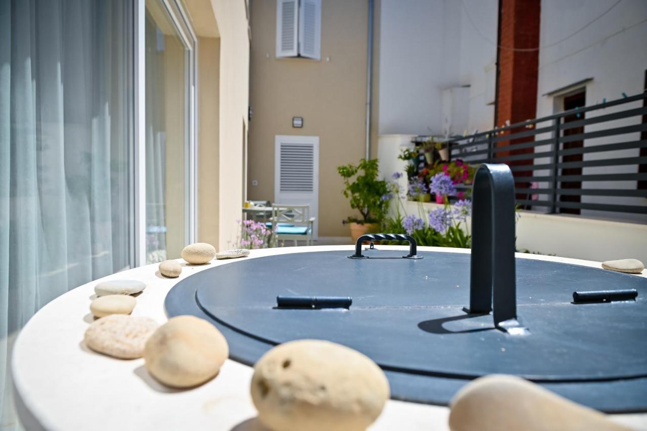 Apartman Festini Pag Pag Town Exterior foto